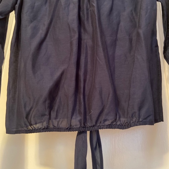 THEORY Navy Button Down Tie Front size Small - Picture 10 of 16